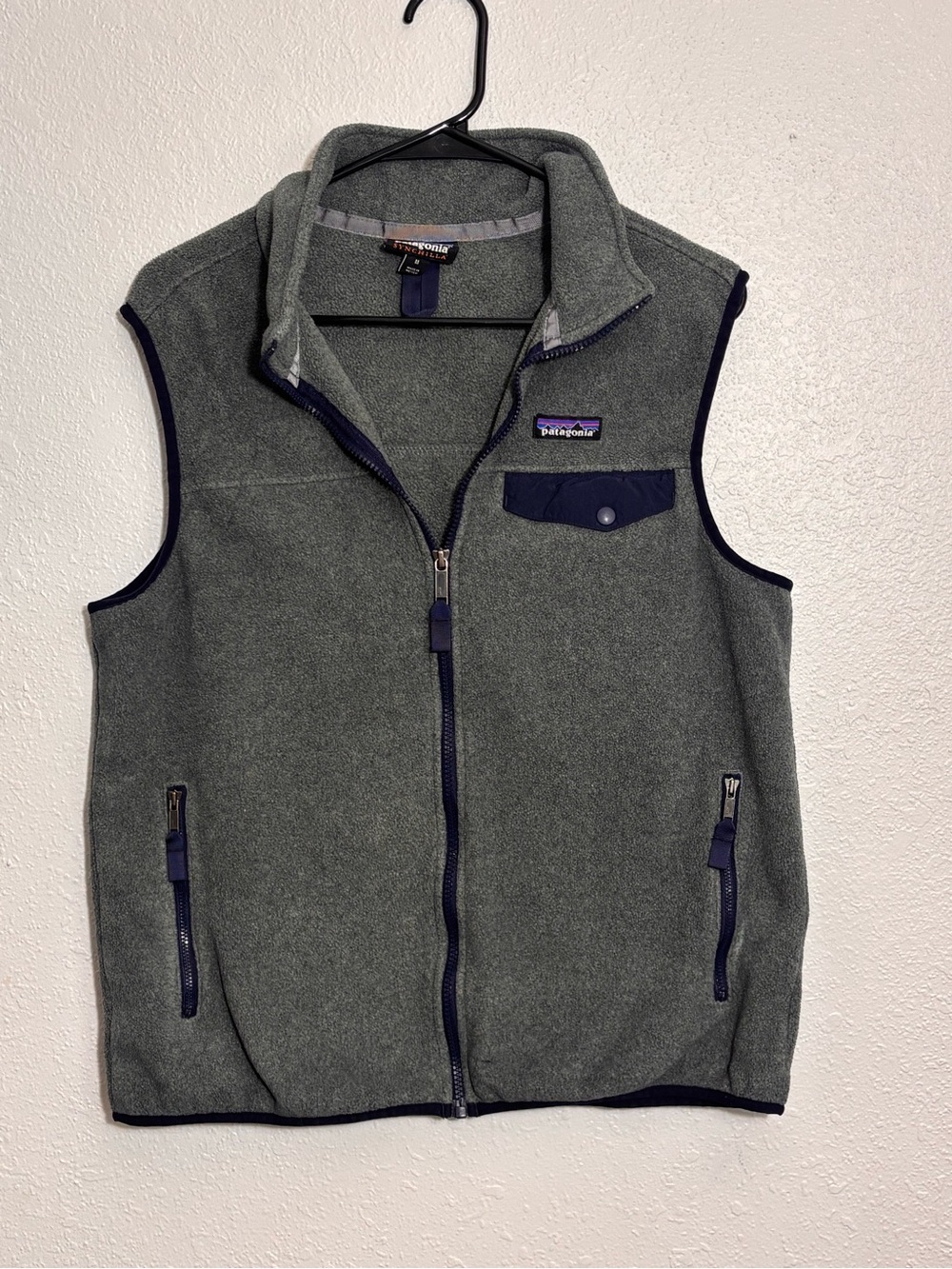 Patagonia Gray Synchilla Fleece Jacket with Navy Label
